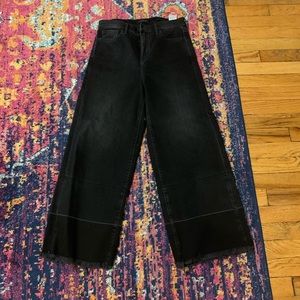 Brand: Banana Republic; Size: 28